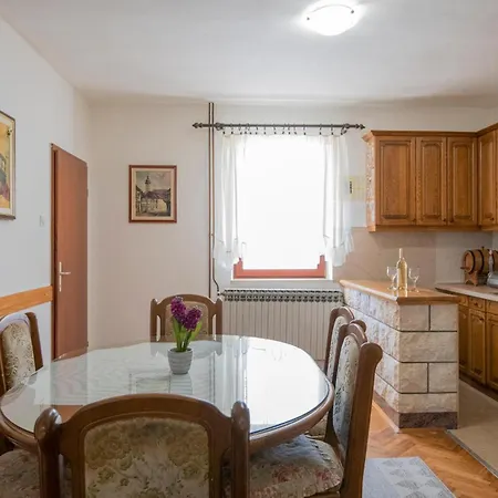 Ferienhaus Awesome In With Wifi Runovic